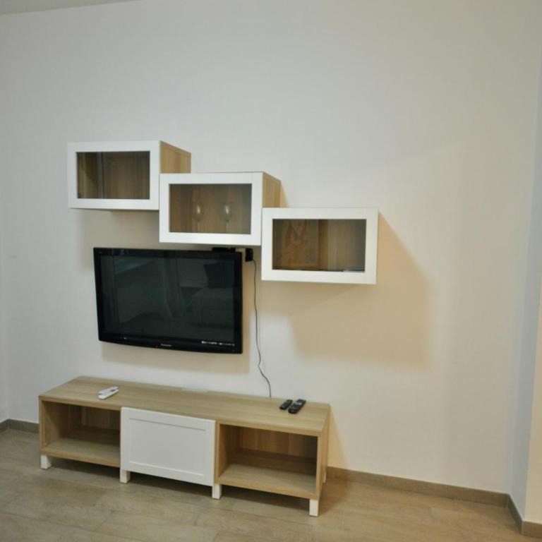 H2ome Lagaccio Stazione Principe, 4 camere 2 bagni, AC - Apartment - 59