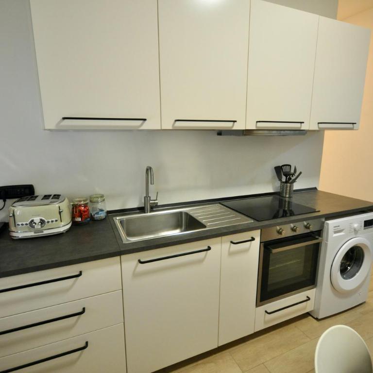 H2ome Lagaccio Stazione Principe, 4 camere 2 bagni, AC - Apartment - 12