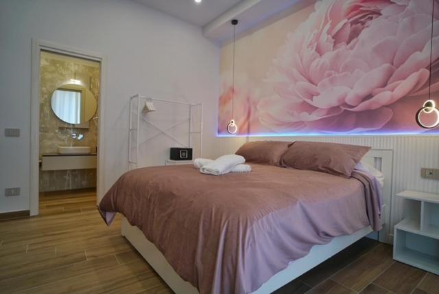 Peonia Rooms - Camera Matrimoniale Deluxe con Balcone - 10