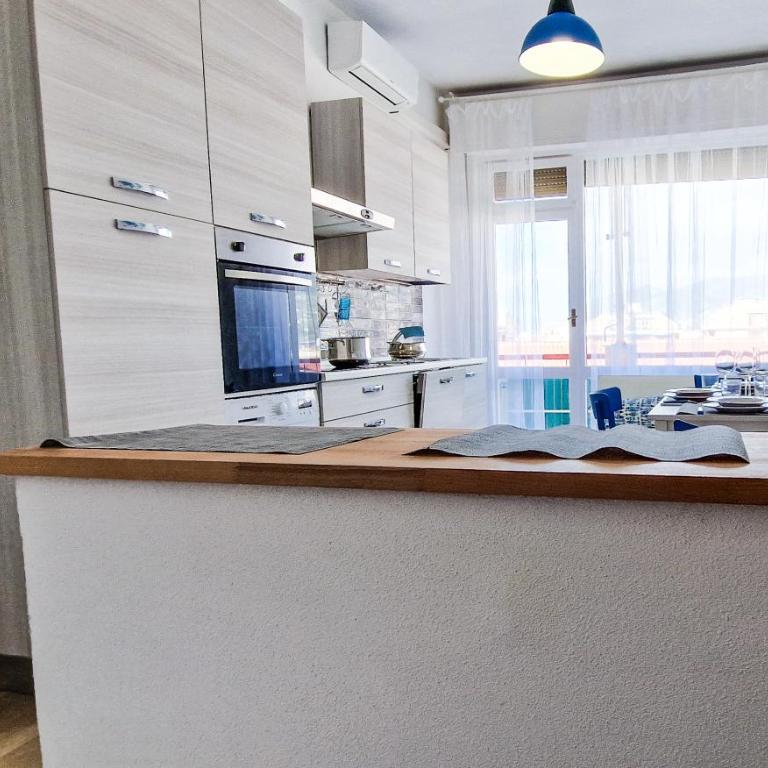 21A - Vista mare a 2 passi da tutto - Appartamento con 2 Camere da Letto - 25