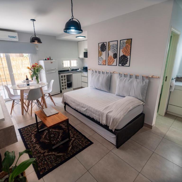 Río Cuarto Host - Apartamento con balcón - 4