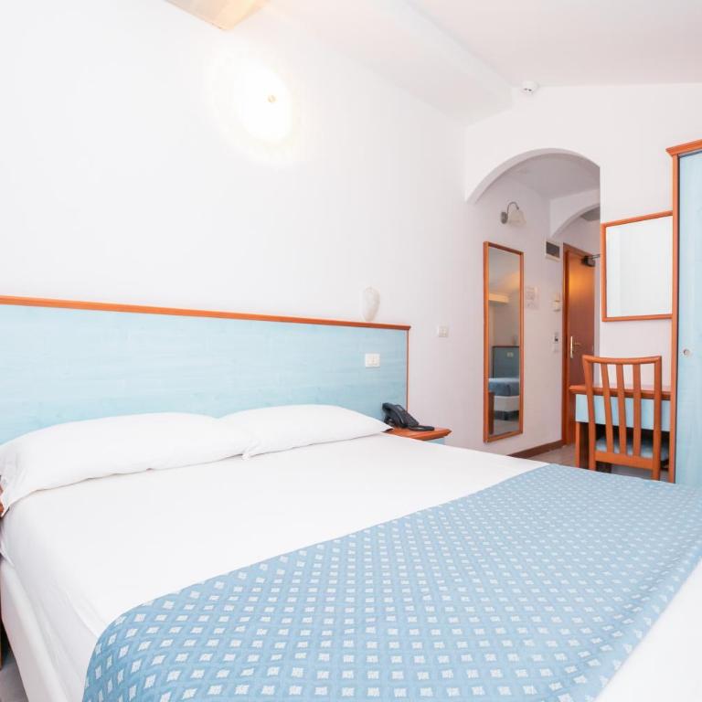 Hotel Brienz - Camera Familiare Superior - 5