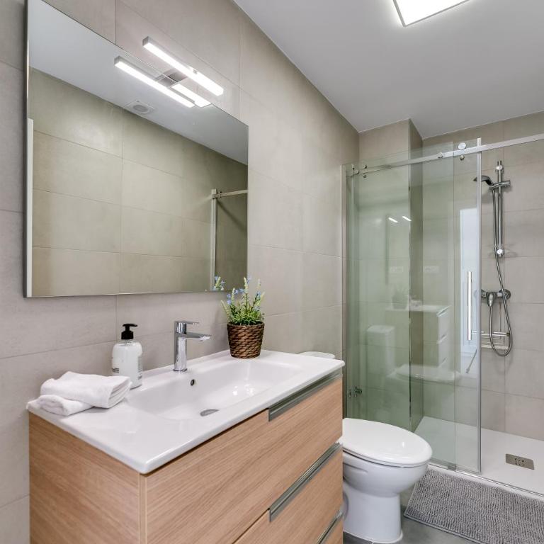 Las Palmeras beach duplex penthouse - Maisonette - 25