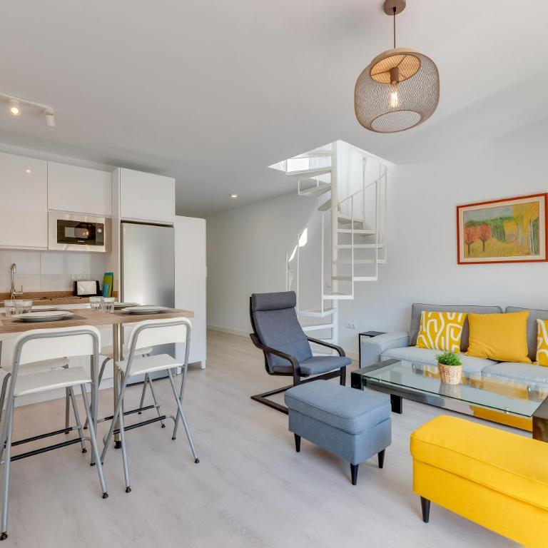 Las Palmeras beach duplex penthouse - Maisonette - 13