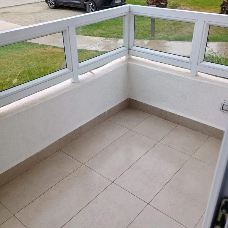 Departamento excelente ubicación, a pasos del faro - Two-Bedroom Apartment with Balcony and Terrace - 24
