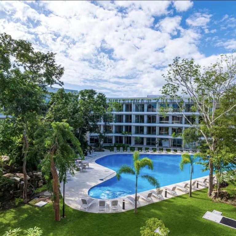Modern Playacar Condo with Poolside Views & Nature - Apartamento de 1 dormitorio - 38