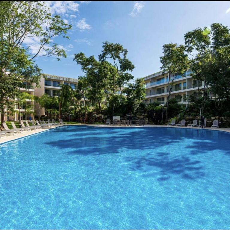 Modern Playacar Condo with Poolside Views & Nature - Apartamento de 1 dormitorio - 36