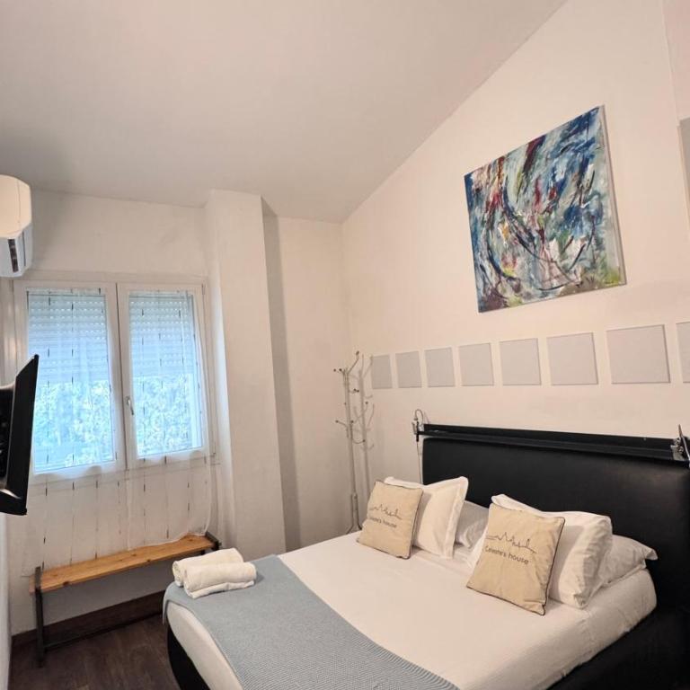 Celeste's House - Celestes Balcony Apartment-Split Level - 20