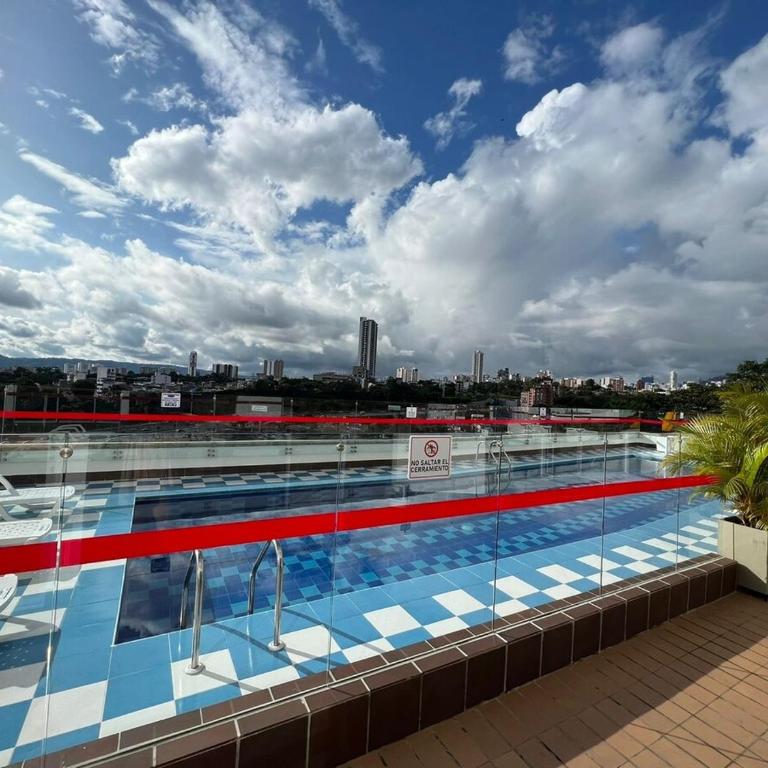 Nuevo, Vista Increible, Wifi900MB, cerca a Centro Comercial Cacique, Piscina y Gym - Apartamento de 2 dormitorios - 6