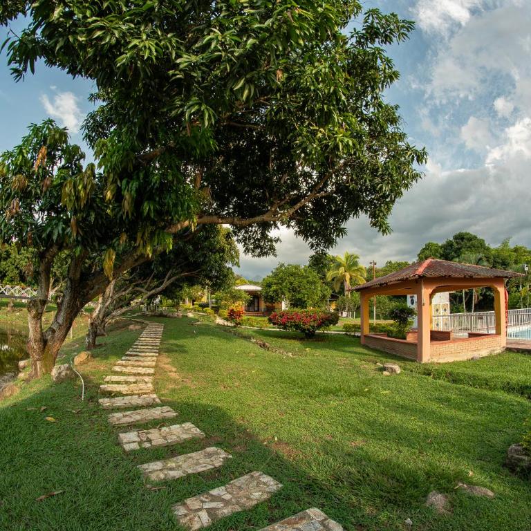 Hospedaje las Brisas de Rivera - Casa de 5 dormitorios - 30