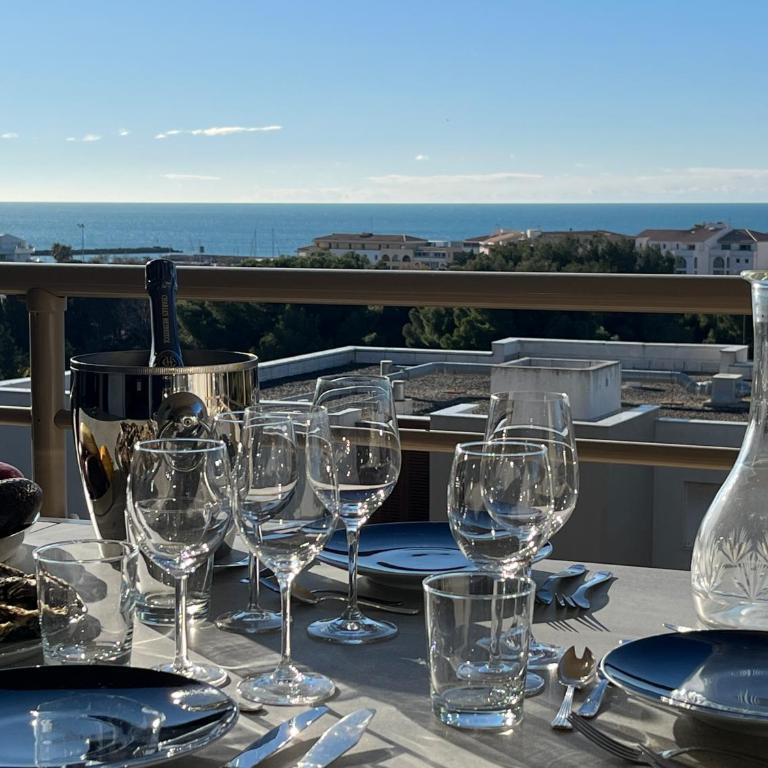 Sète vue mer, secteur des plages, T3 de standing climatisé avec grande terrasse - Apartment mit 2 Schlafzimmern - 20