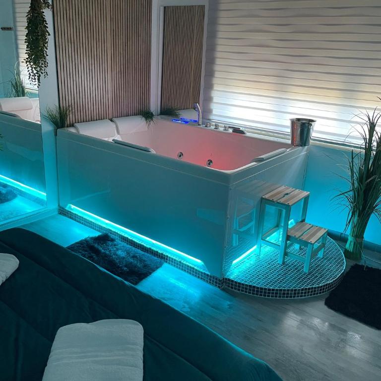 Le Suite del Lungomare Catania - Deluxe Suite with Spa Bath - 1