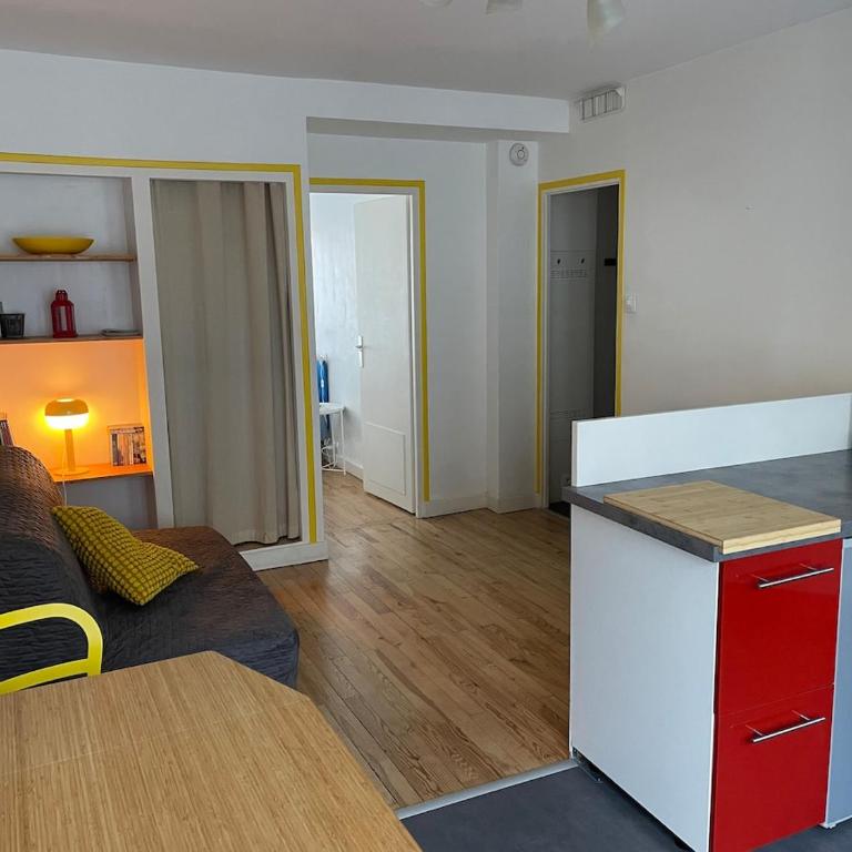 Une pause dans l'hyper centre de Chambéry - Two-Bedroom Apartment - 7