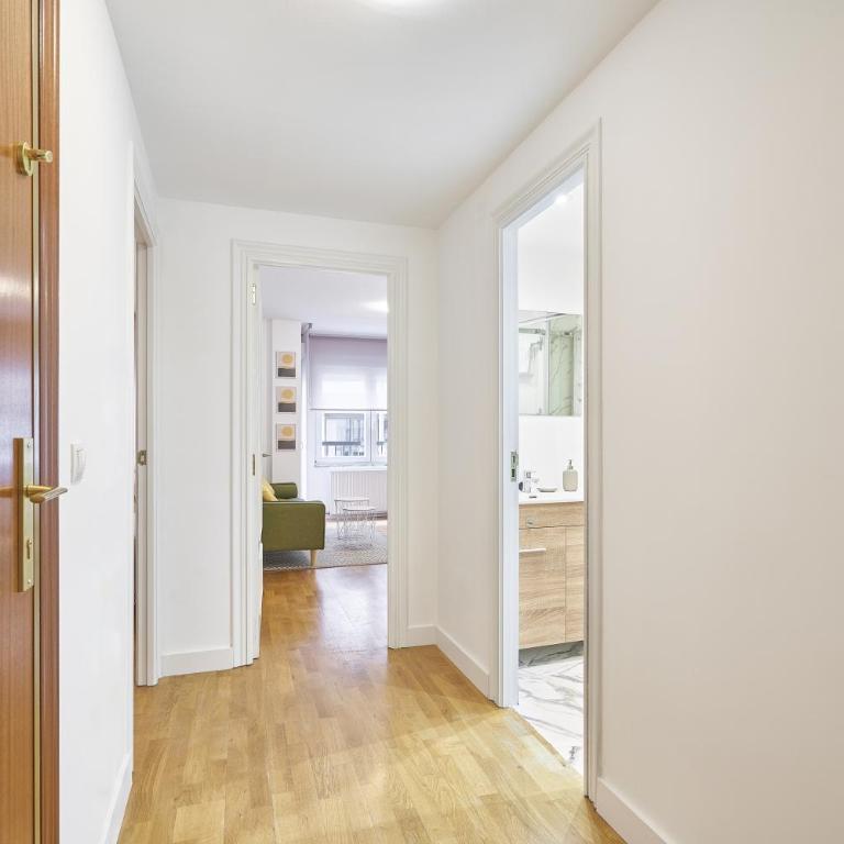 Alojamiento Abajo10 Centro - Apartamento de 3 dormitorios - 10
