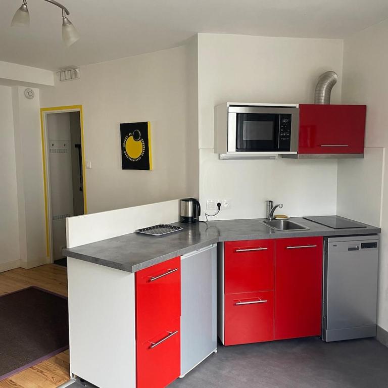 Une pause dans l'hyper centre de Chambéry - Two-Bedroom Apartment - 14