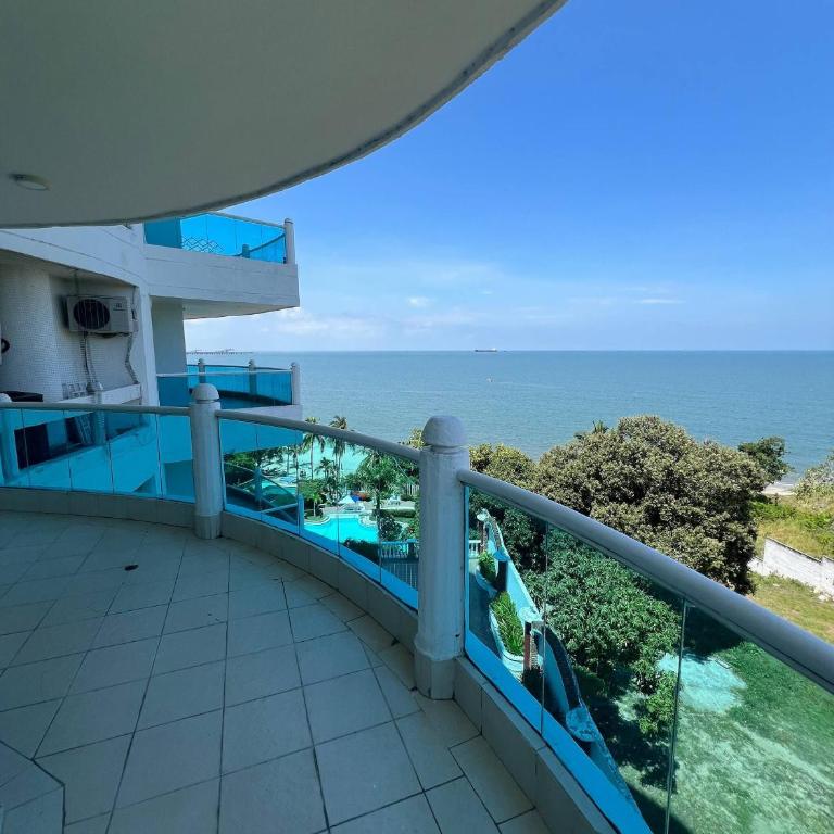 Unwind in Santa Martas Oceanfront Retreat - Apartment - 18