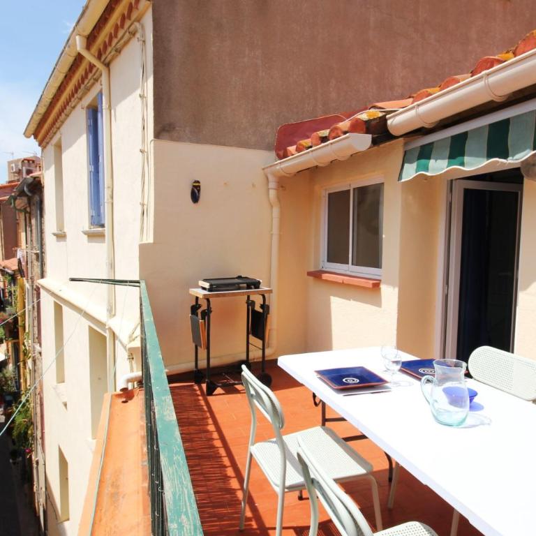 Le Poisson Bleu - One-Bedroom Apartment - 1