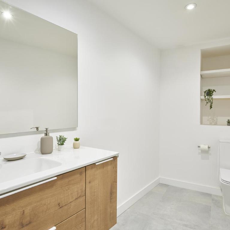 Alojamiento Abajo10 Centro - Apartamento de 3 dormitorios - 14