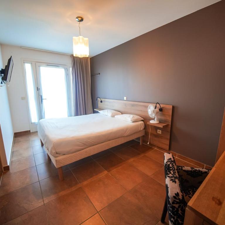 Residence Les Chataigniers - Chambre Double ou Lits Jumeaux Standard - 1