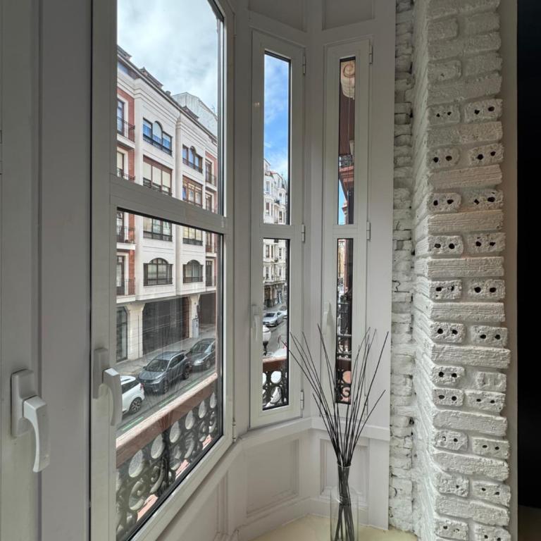 VT Elegante y Acogedora con WiFi en Bilbao - Apartamento de 2 dormitorios - 23