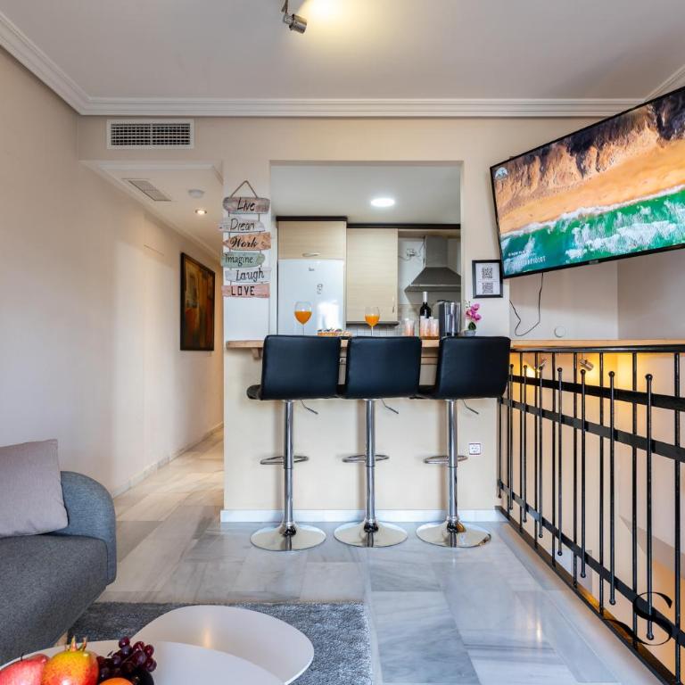 Cozy 2 Bedroom Duplex, Parking, Terrace, Office, Pool! - Apartamento de 2 dormitorios con balcón y vistas al mar - 22