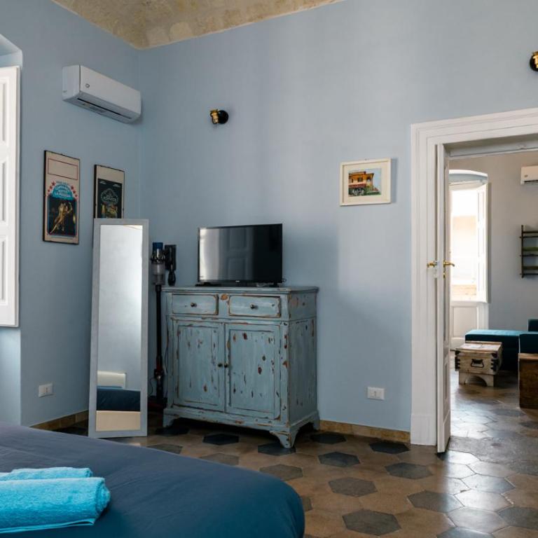 Casa Sinatra by Rentbeat - One-Bedroom Apartment - 29