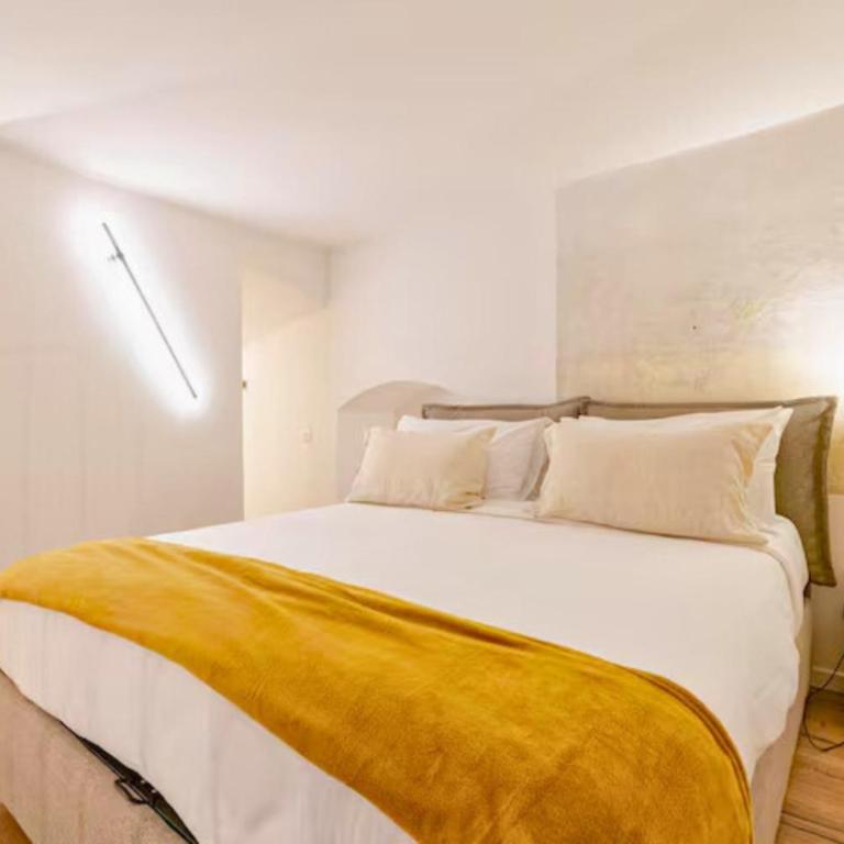 City Loft Napoli - Appartamento con 1 Camera da Letto - 1