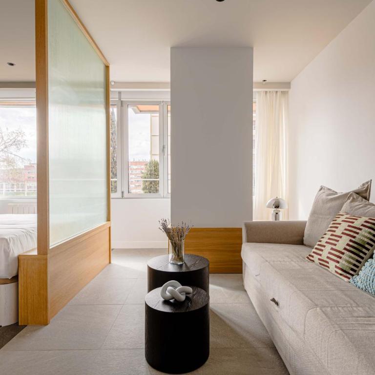 Espectacular piso cerca al parque del Retiro - One-Bedroom Apartment - 3