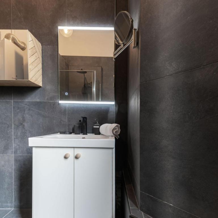 Le Larbaud - Appartement calme en centre ville - Appartement 1 Chambre - 30
