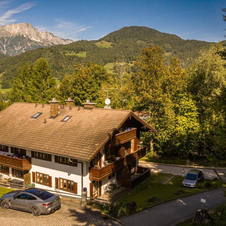 Ferienwohnung Waldblick - freundlich eingerichtete Ferienwohnung - Apartment mit Terrasse - 11