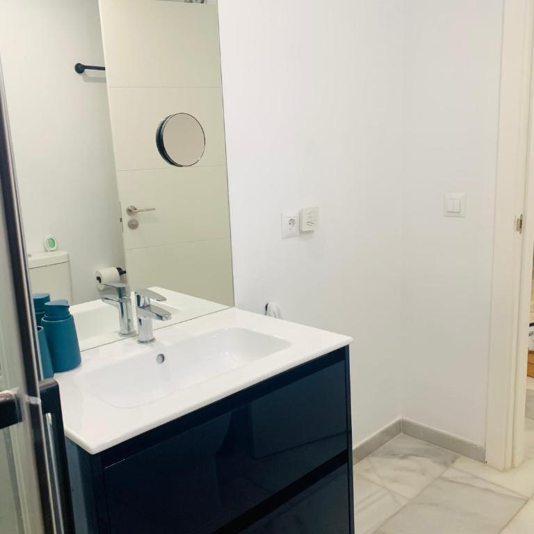 Increíble bajo con jardín y piscina - Puerto Banús - Apartamento de 2 dormitorios - 17