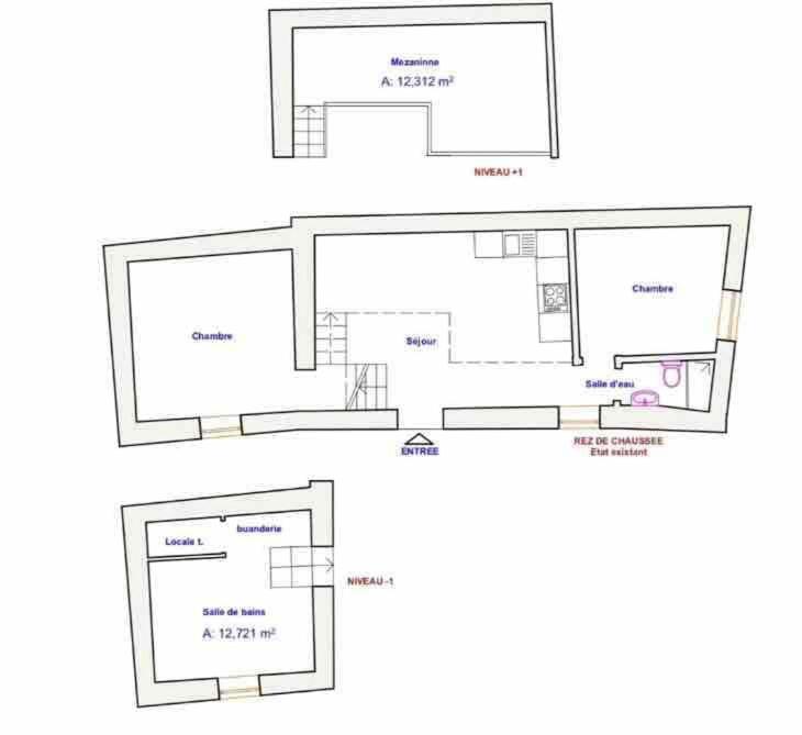 Old Town, 2 bedrooms, 1 living room, mezzanine with bed - Three-Bedroom Apartment - 19