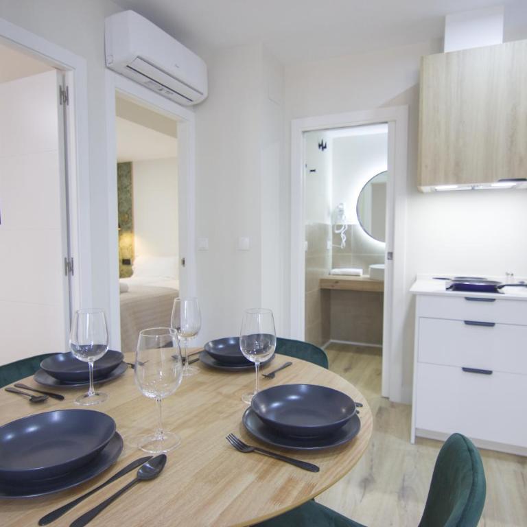 RentalSevilla Avenida de la Borbolla II - Apartamento de 2 dormitorios - 1