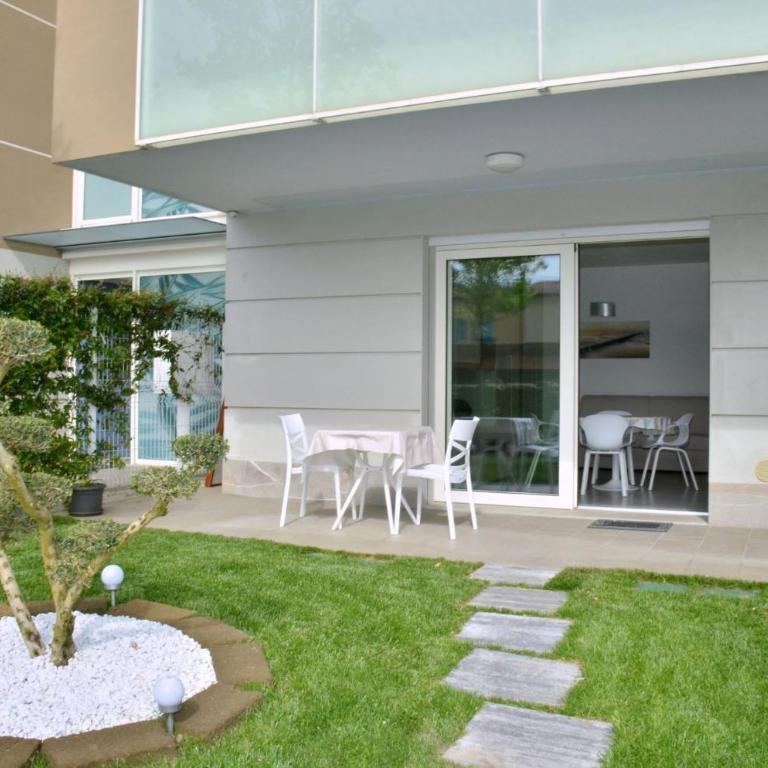 Charming studio apartment with garden view - Studio - 1