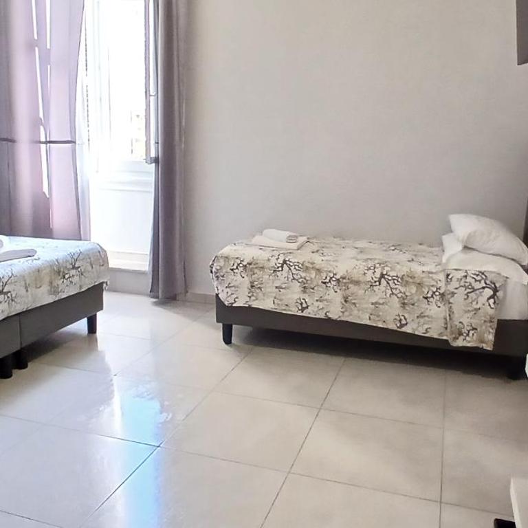 Ricky Home - Economy Triple Room - 6