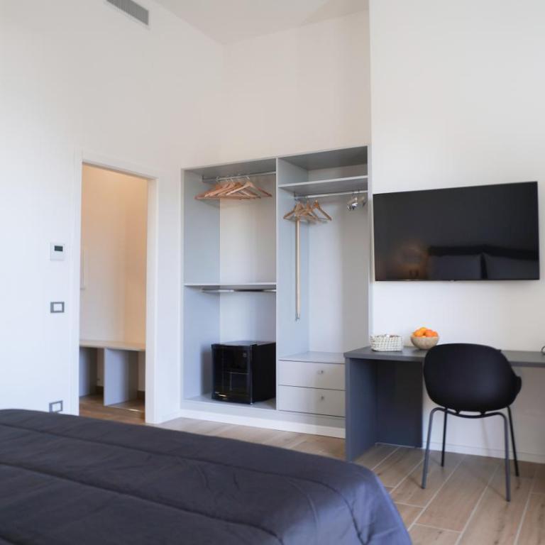 Harbour Front - Luxury Rooms - Double Room with Sea View - 4