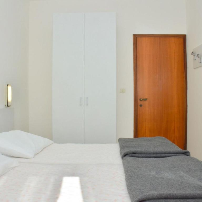 Comfy flat for six guests in Bibione-Beahost - Appartamento - 5