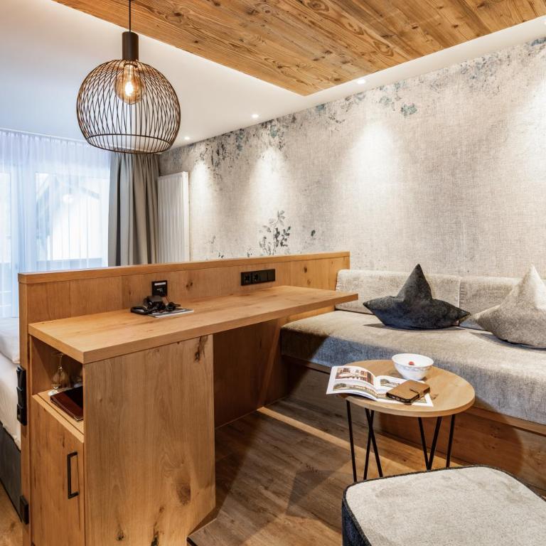 Alm- & Wellnesshotel Alpenhof - Deluxe Doppelzimmer - 1