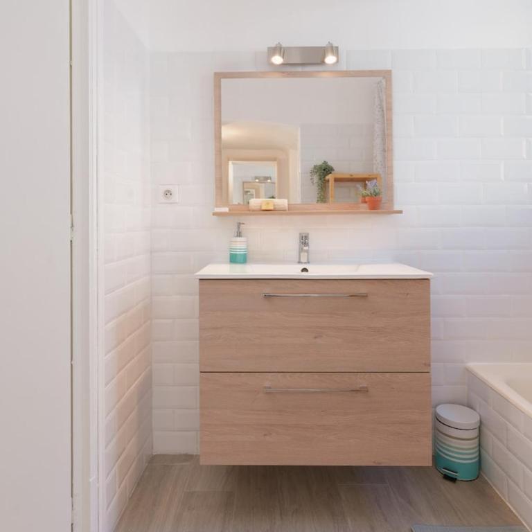 Le Tassigny #Central #Quiet #Air conditioning #Wifi - Appartement 1 Chambre - 11