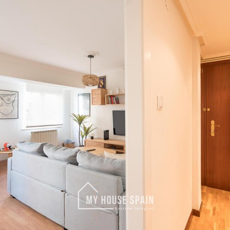 MyHouseSpain - Encantador apartamento en Gijón - Apartamento de 2 dormitorios - 32
