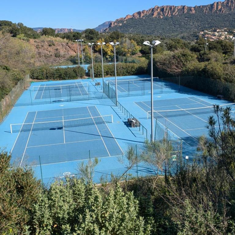 Appartement rez de jardin 4 personnes CAP ESTEREL - Appartamento con 1 Camera da Letto e Terrazza - 37