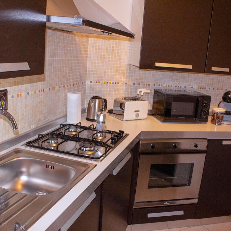 Casa IL FIORE - Appartamento con 2 Camere da Letto - 6