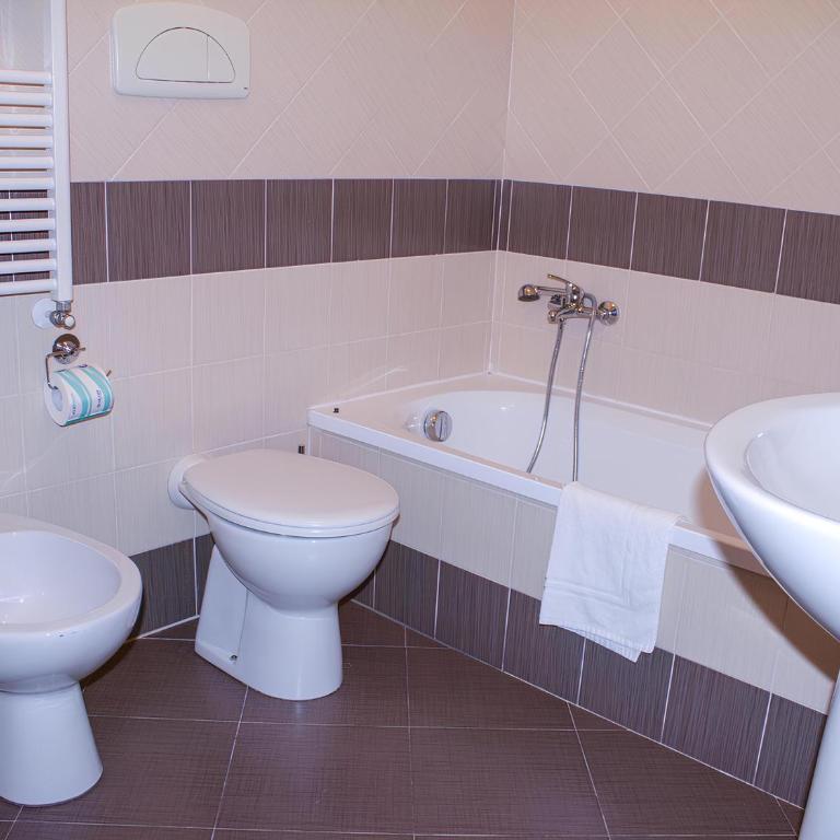 Casa IL FIORE - Appartamento con 2 Camere da Letto - 31