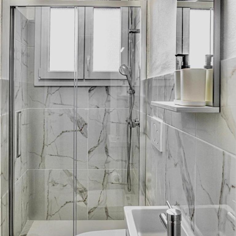 10 min dal Mare - New York Style - Apartment - Appartamento con 2 Camere da Letto - 17