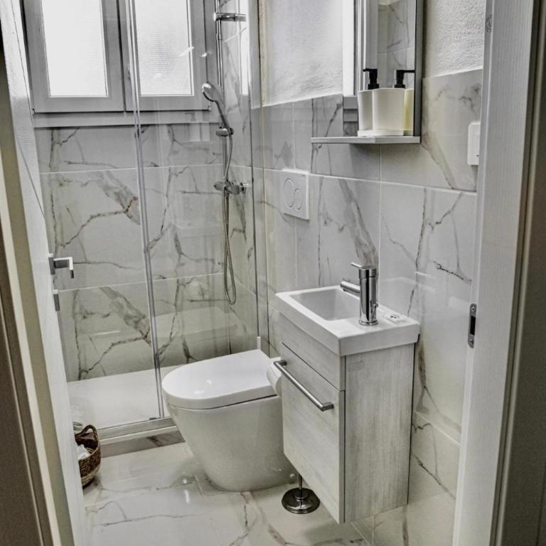 10 min dal Mare - New York Style - Apartment - Appartamento con 2 Camere da Letto - 42
