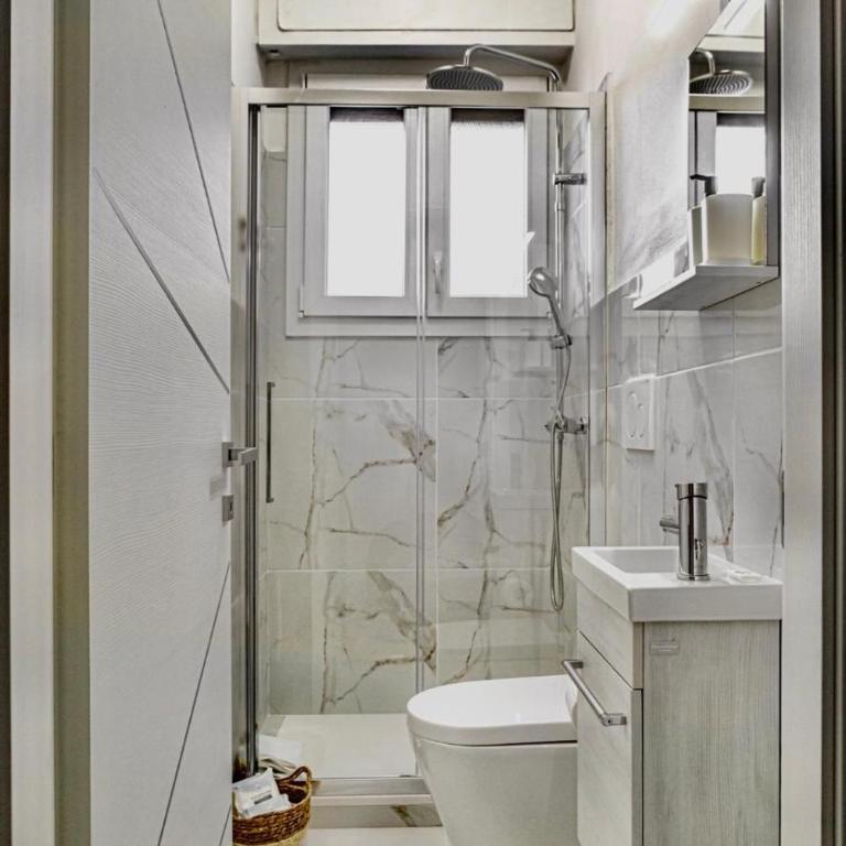 10 min dal Mare - New York Style - Apartment - Appartamento con 2 Camere da Letto - 44