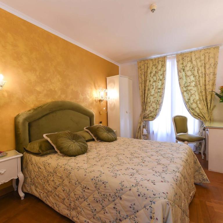Casa Savoia & Casa Jolanda - Camera Standard Matrimoniale/Doppia con Letti Singoli - 7