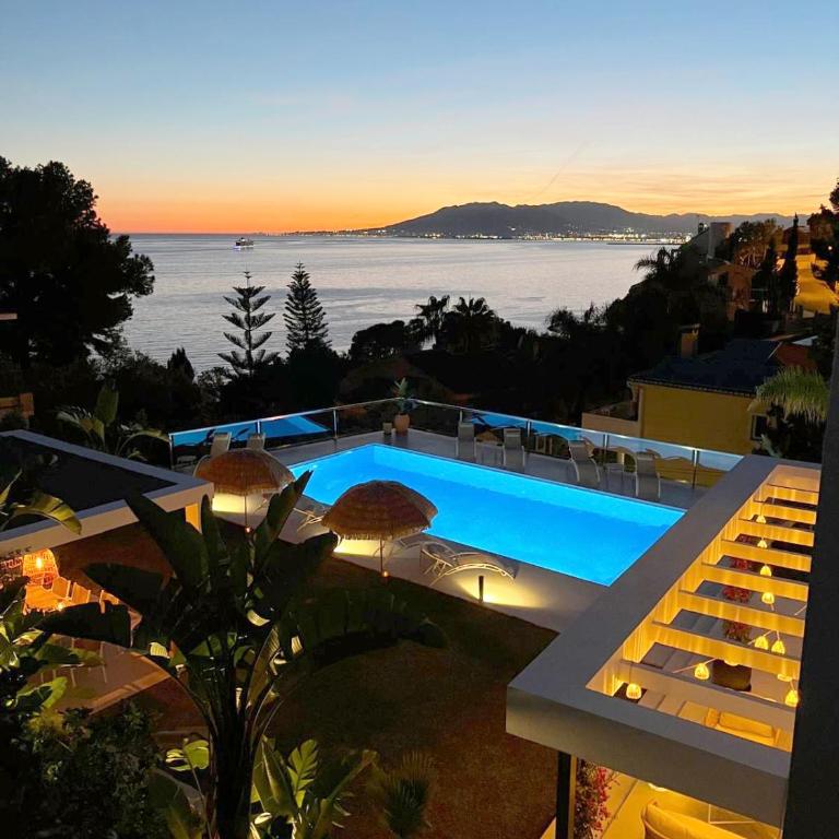 Candado Golf and heated Pool by MalagadeVacaciones - Villa - 76