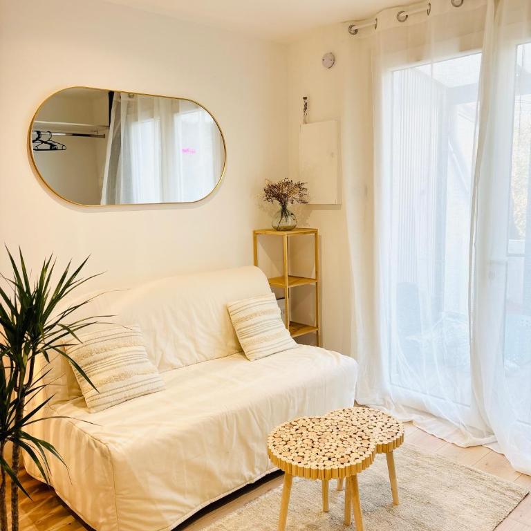DUNE Océan Luxe Appartement, Accès Plage privé, Parking & Wifi 50m Océan Surf - Appartement - Vue sur Jardin - 4
