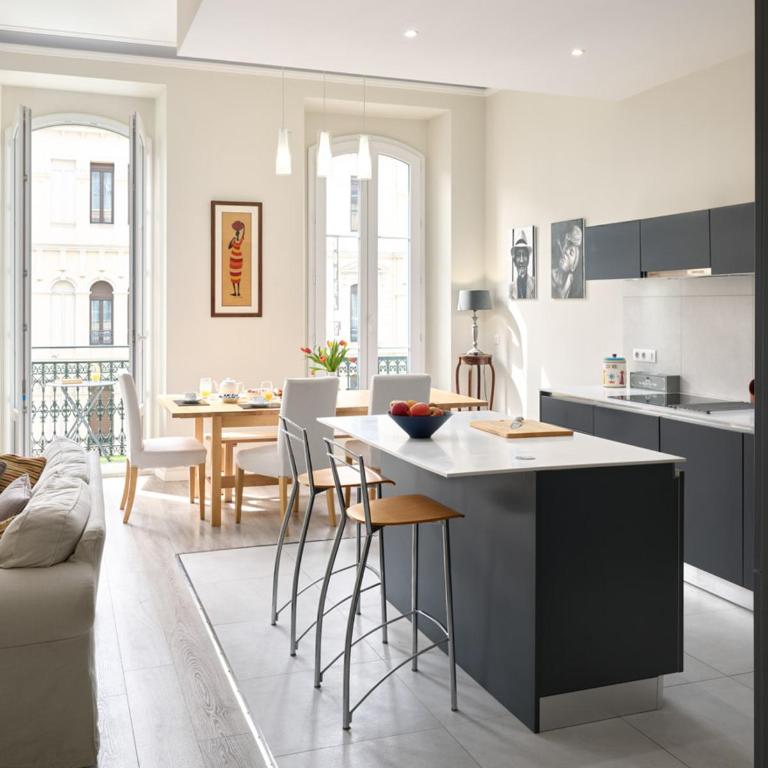 Sunlight Properties - Gisele - Nice hyper central, 1 bedroom with large living room - Appartement 1 Chambre - 21